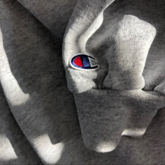 Grey Men’s XXL Champion Crew Neck - Picture 3 of 6